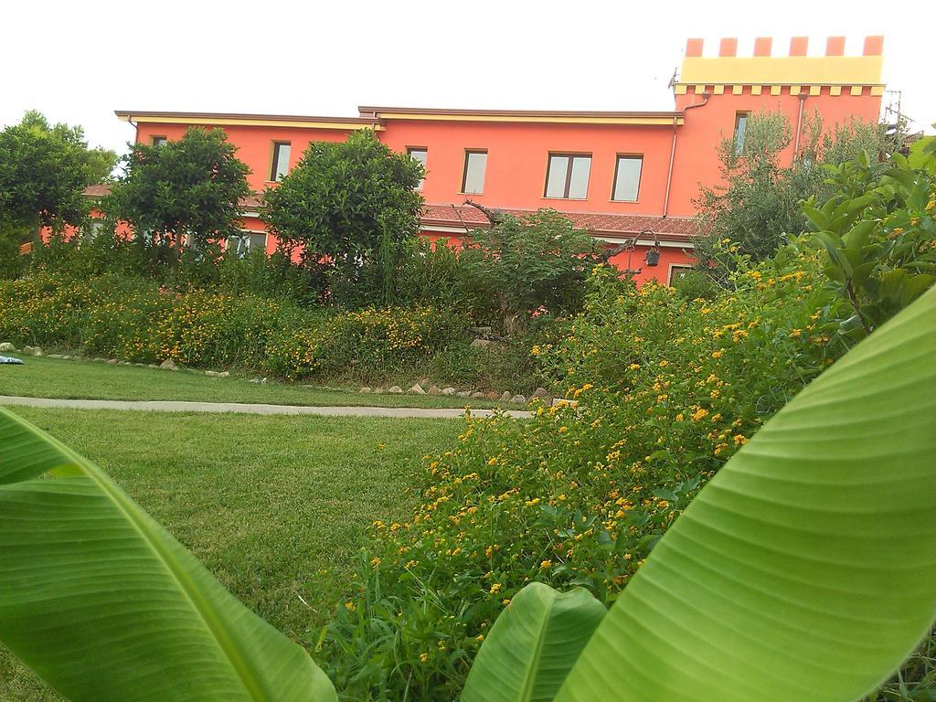 Agriturismo - B&B "La Funicolare" Francavilla Marittima Exterior photo
